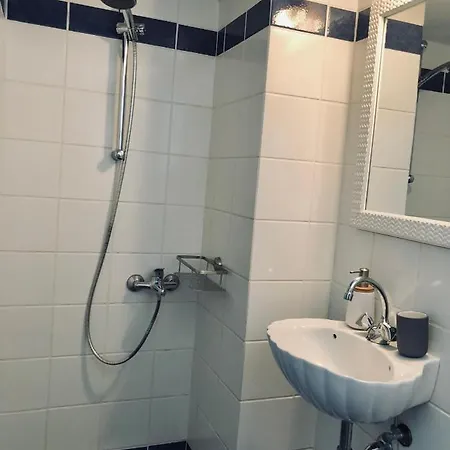 George's Traditional House Ájosz Jeórjosz