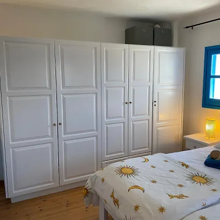 Holiday home George's Traditional House Agios Georgios (Antiparos)