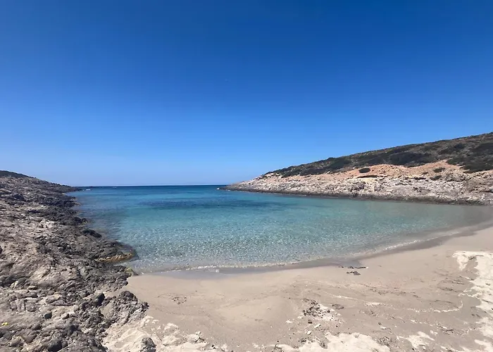 Semesterbostad George's Traditional House Agios Georgios (Antiparos)